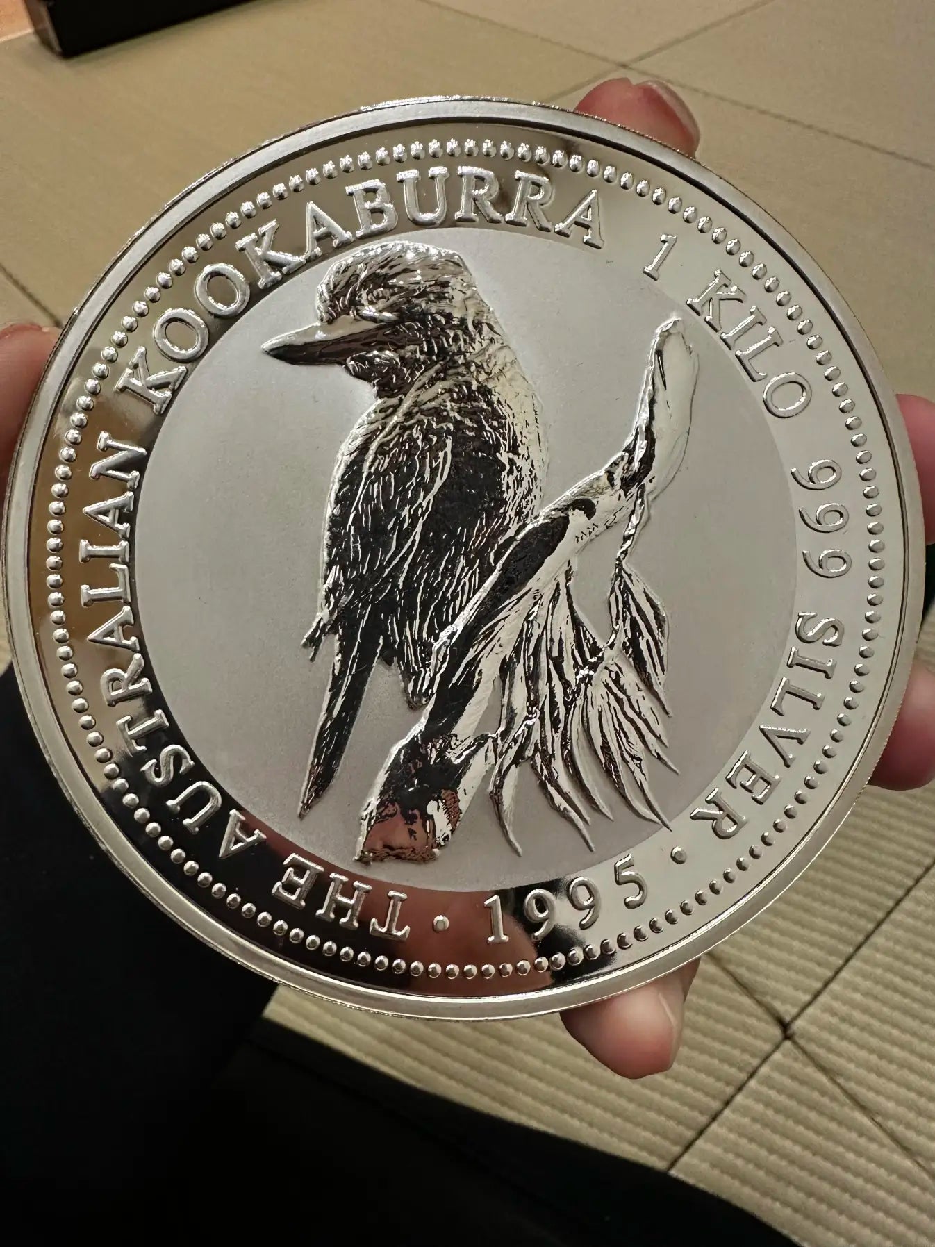 1995 Australian Kookaburra /One Kookaburra On Branch/1000g