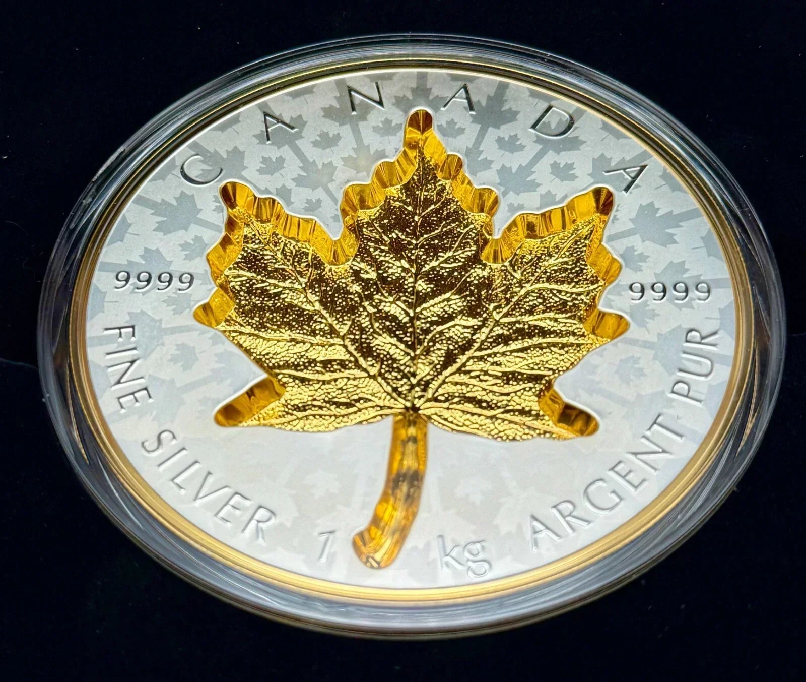 SUPER INCUSE SILVER MAPLE LEAF 1 Kilo Silver Coin Canada 2024